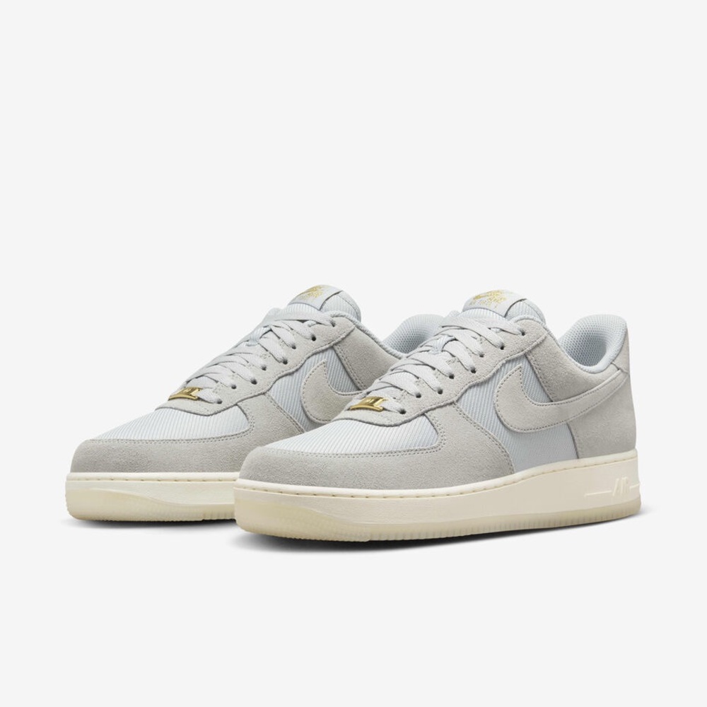 NWB Nike Air Force 1 07 LV8 Smoke Gray Mens Sneakers sz 9.5